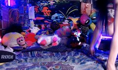 Shrinking The Roomie To Sprinkle Size While I Masturbate + Cum Hard