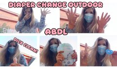DIAPER CHANGE OUTDOOR