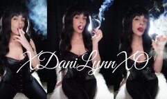 You Should Know How To Please Your Smoking Goddess