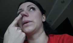 spreading of the nostrils