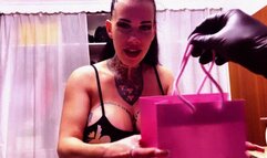 24. Advent Calendar 2025 - Delicately packaged - delivered directly