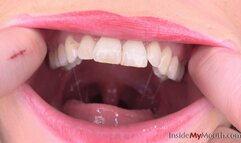 Santa Foxy's Deep Mouth Tease: Pink Lips, Juicy Tongue & Hanging Uvula Close-Up! (HD resolution)