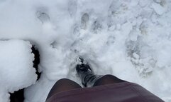 found old broken car and make it pedal pumping m0