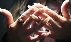 Massage with long oval nails