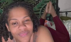 You Deserve Big Feet In The Pose - Queensizesexyfeet