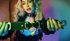 Aromatic imposed witchy throatfuck POV