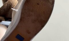 Giantess asian MILF crushing rose puddles