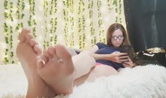 Ignoring foot fetish