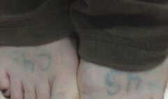 BLONDE HARDWOOD FLOOR STINKY FEET