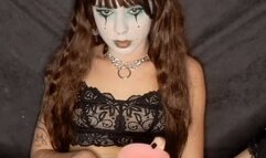 clown goth taking a spikey dildo in the pussy