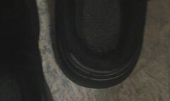 MSN THE ZONE STINKY FEET N SLIPPS *MSN THE ZONE DISCONNECT ROOM NOISE*