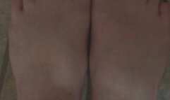 MSN THE ZONE I LIKE THE COLD TILE IN BATHROOM AFTER A HOT SHOWER *MSN THE ZONE DISCONNECT ROOM NOISE*