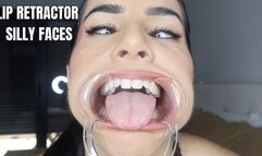 Lip retractor silly faces - OnlyVanessa