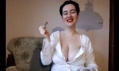 A beautiful non nude worship video. Worship My beauty!