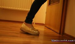 Dangling Temptation – Espadrilles & Wooden Sandals Footplay