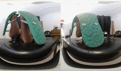 3DVR180 Henry showed off his dirty soles and smelly feet