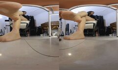 3DVR180 XIAOMI Office POV Dwarf C4SGIANTESS 26