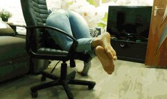 Office chair in jeans and zebra sweat shirt MP4