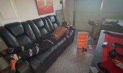 anyoing bro farts on my couch black men farting