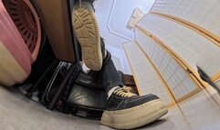 8K VR 360 Tony shoes and socks humiliation C4sgiantess26