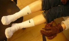 Nike and gloves handjob (+ fan tribute)