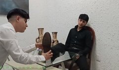 EXTRAÑA ENTREVISTA DE TRABAJO PARTE 1