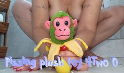 Pissing plush toy 4Two 0