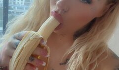 Sucking, slurping, Eating up a banana ?