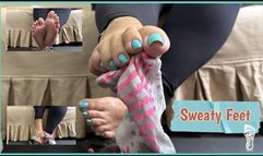 Juliette-RJ sweaty socks and feet after gym - FOOT FETISH - SOCKS - SWEATY FEET - RED SOLES - BRAZILIAN MILF - BBW - LICK ORDERS - AFTER GYM - SWEAT FETISH - FEMDOM - BRAZILIAN MILF