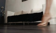 Ripping and scratching a balloon until it pops with toenails (8)