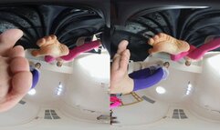 3DVR180 ANNA YIDEbarefoot pov crush