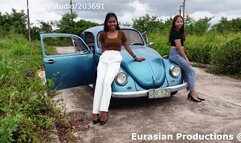 313 - KatKat and Hanna trouble with Beetle