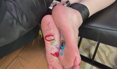 Footcasso Artwork on Harmony’s Feet By Tommy ToeTickler