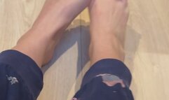 Wiggling my toes size 7 female