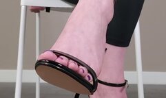 High heels and barefeet worship