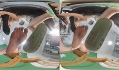 3DVR180 LELE ERER XINGGAN POV Kneeling Dwarf