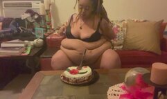 MissNikki Cake Sitting Fun