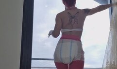 Public Diaper Dare – Puffy Diaper Over Leggings & Loud Farts in Public