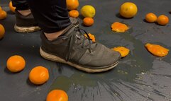 Part 5 - Crushing Fruits - Mandarins, Oranges, Lemon & Grapefruit. IT SPLASHED EVERYWHERE!!