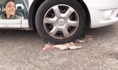Car Crush Extreme 2: Cruel Girl TIRE CRUSHES Chicken - 1080 HD