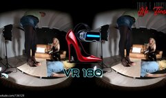 Ms. Fiona's Course in Face Trampling