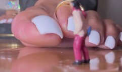 Giantess Payback: Trapped Between My Toes