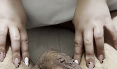 (078) Sensual scratches to orgasm