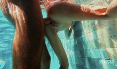Hot underwater sex and blowjob, cumshot in the swimming pool -4K