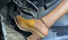 If My Mules Don’t Work, I’ll Go Barefoot! (Footwell)