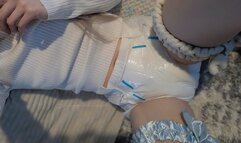 Wetting my diaper and being a lil goofy