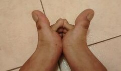 Toe & Sole Close-Up: Tapping & Foot Play Action