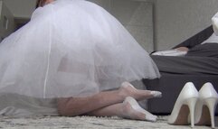 The bride has a juicy ass c