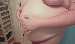 HORNY MILF LOVES RUBBING HER HUGE PREGNANT BELLY