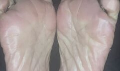 Cinnamon Spicyy Smelly Feet